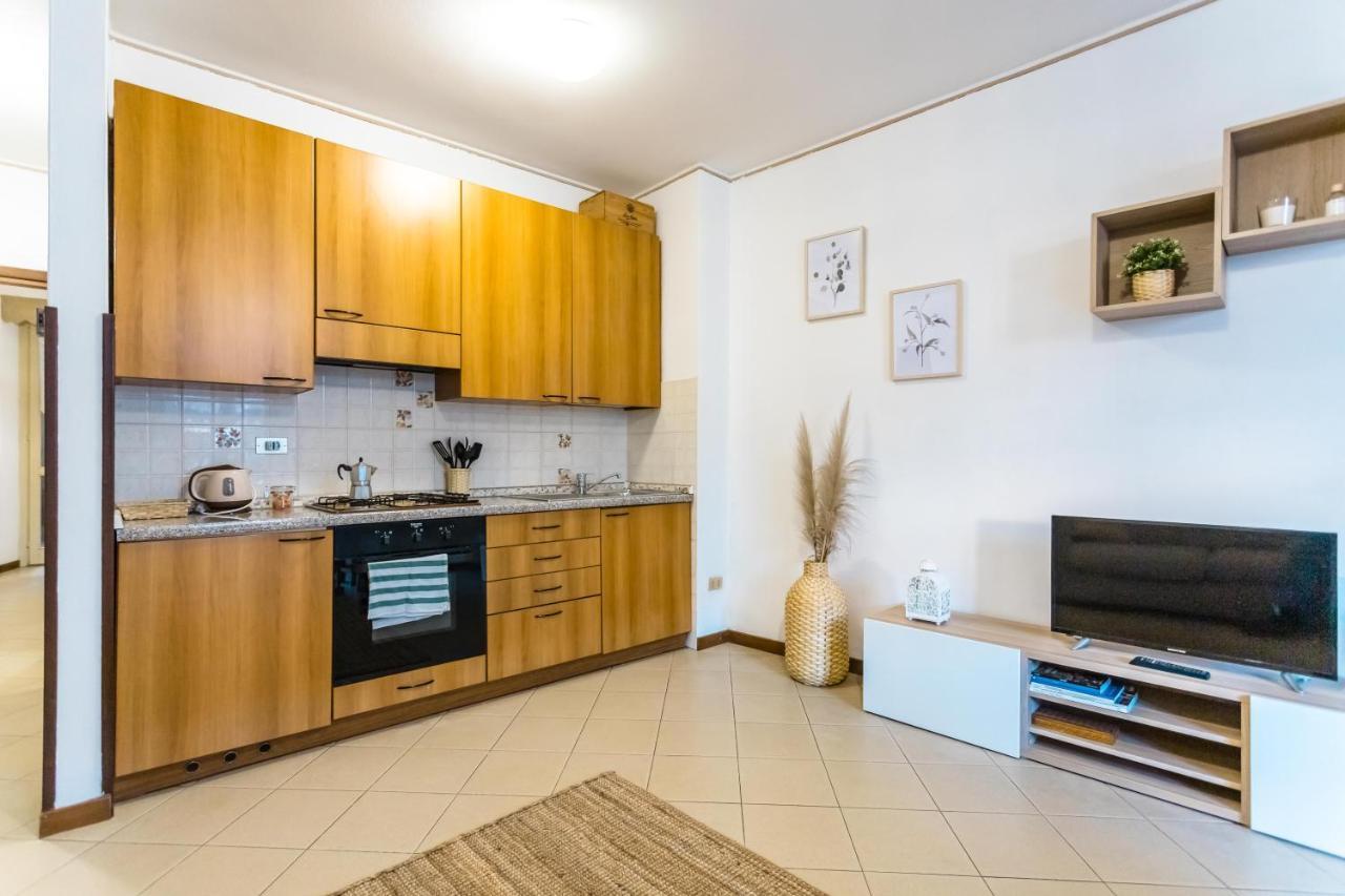 Lago Azzurro Apartment Varenna Luaran gambar