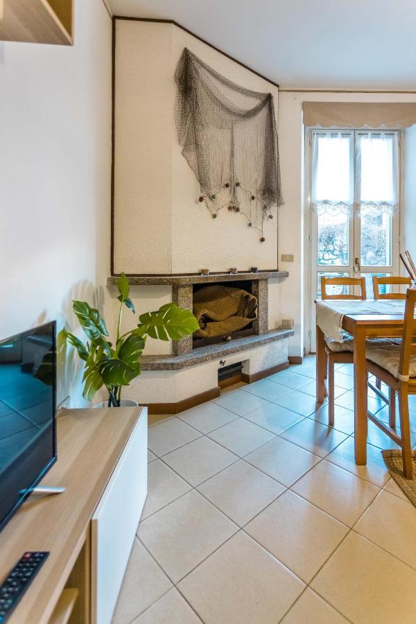 Lago Azzurro Apartment Varenna Luaran gambar