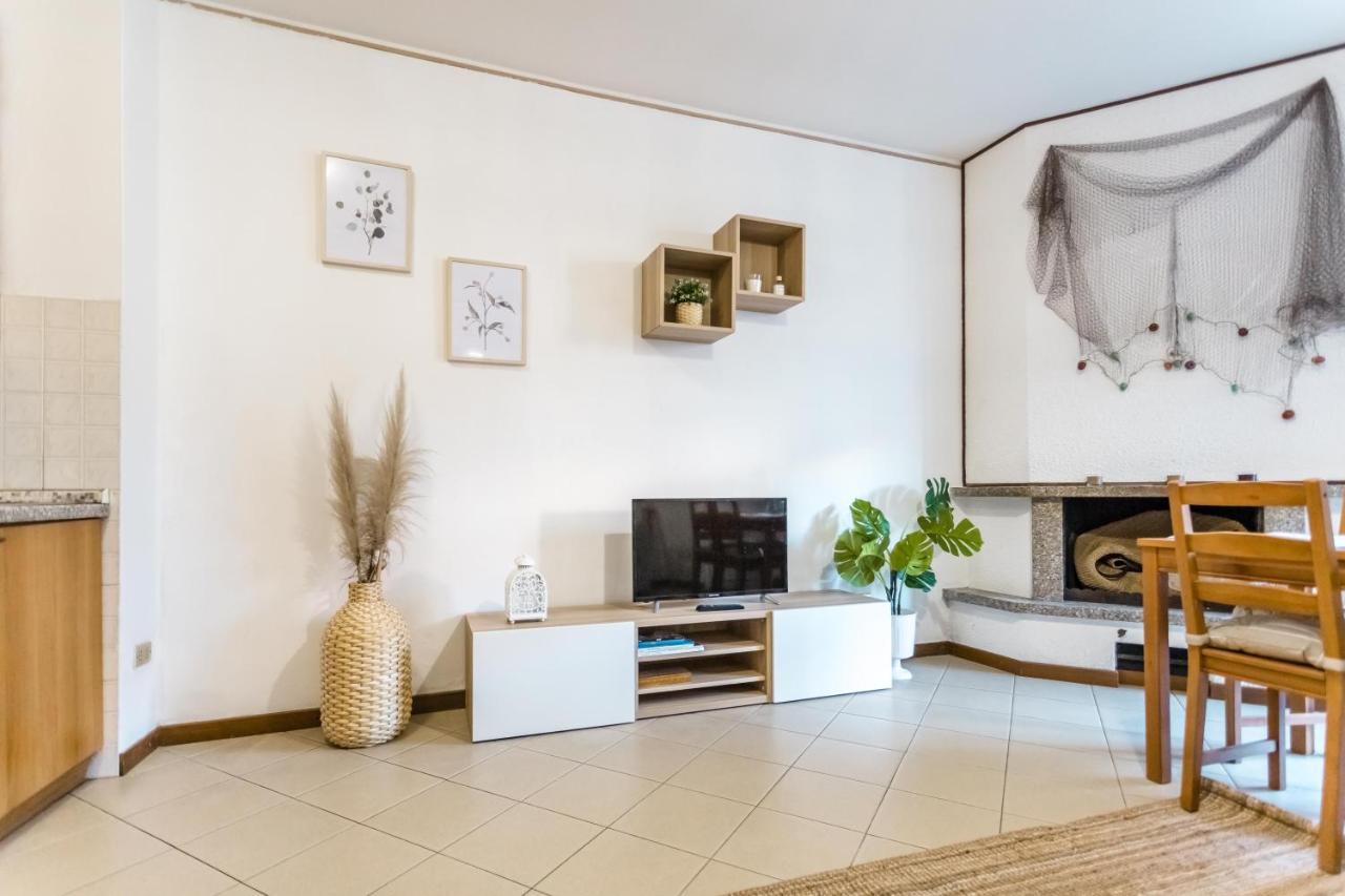 Lago Azzurro Apartment Varenna Luaran gambar